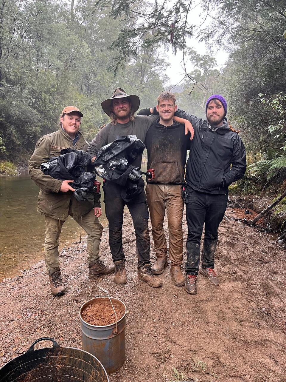 The crew on Aussie Gold Season 10